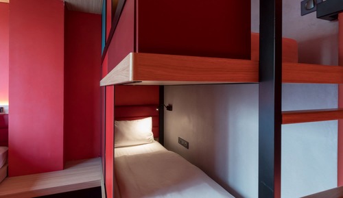 Habitación cuádruple estándar, varias camas, no fumadores