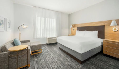 Estudio, 1 cama de matrimonio grande con sofá cama
