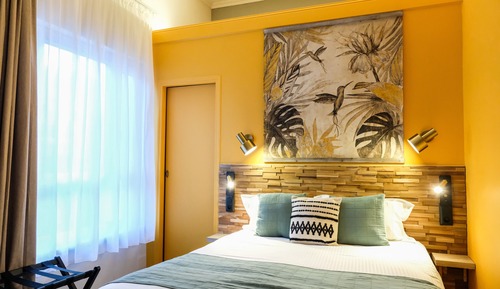 Habitación clásica, 1 cama de matrimonio, no fumadores, vistas a la ciudad