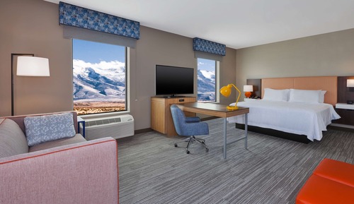 Estudio, 1 cama de matrimonio grande, frigorífico y microondas