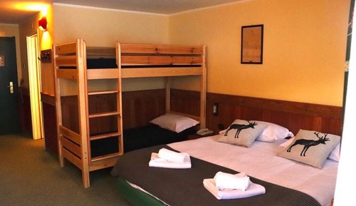 Habitación cuádruple Premium, balcón