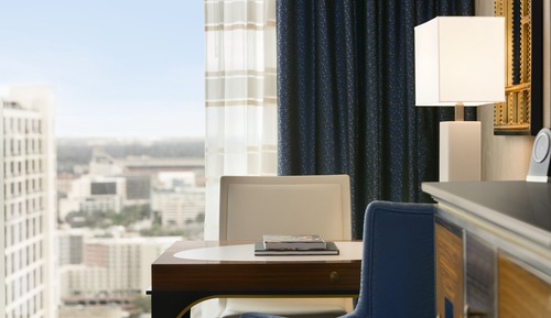 Fairmont Room, 1 cama de matrimonio grande