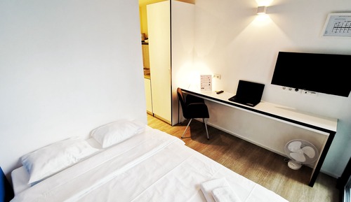 Habitación económica doble, 1 cama doble, no fumadores, cocina básica