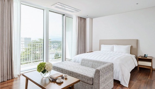 Condo Luxury (B) Ocean View