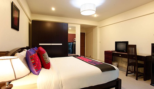 Studio Room