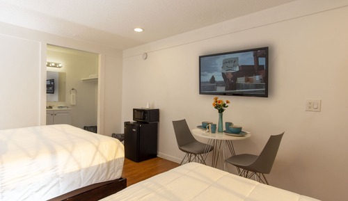 Habitación estándar, 2 camas de matrimonio, vistas a la ciudad
