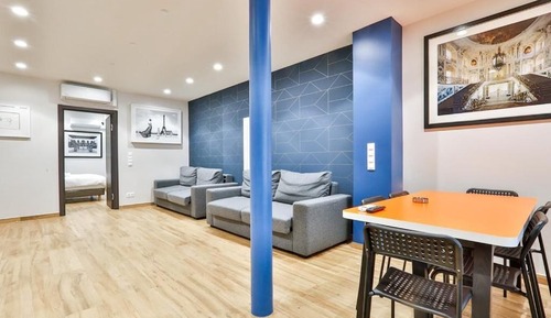 Deluxe Apartment 104