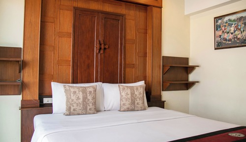 Standard Room (Main Building)