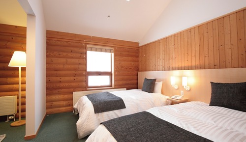 Habitación básica con 2 camas individuales, no fumadores (Maple Twin Room, Shower Only)