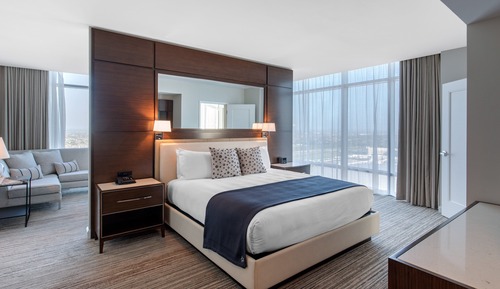 Suite, 1 cama de matrimonio grande, accesible para personas con discapacidad (Frisco Suite)