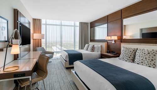 Suite, 2 habitaciones (Plaza Suite - View)