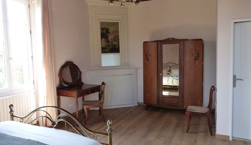 Habitación de lujo doble, baño privado, vistas al jardín (Charleston)