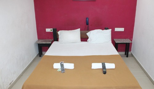 Habitación Deluxe con 2 camas individuales (Non AC)
