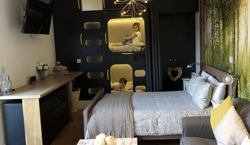 Estudio Deluxe (Studio West)