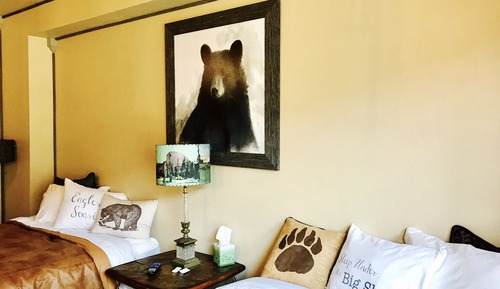 Suite estudio tradicional, 2 camas de matrimonio, cocina básica, vistas al parque