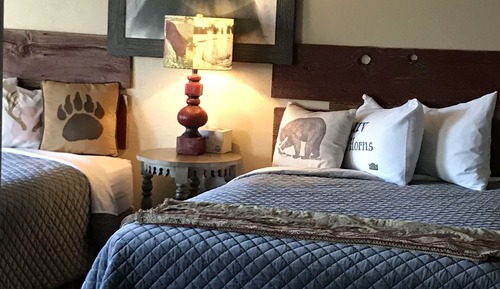 Suite estudio tradicional, 2 camas de matrimonio, cocina, vistas al parque
