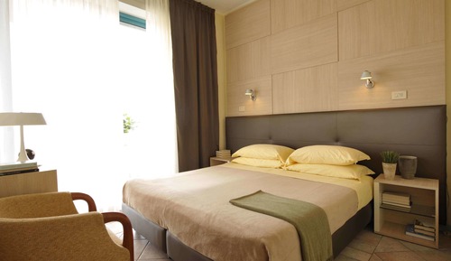 Habitación Confort doble, balcón