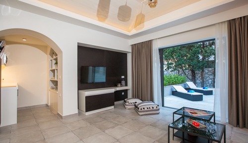 Estudio Deluxe, terraza (PINK DIAMOND)
