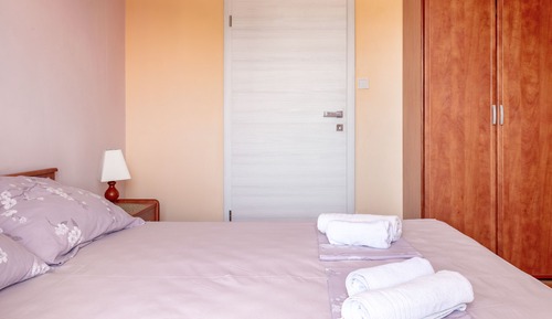 Apartamento Grand, 3 habitaciones, balcón, vistas al mar