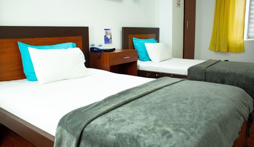 Suite estándar, 2 camas dobles