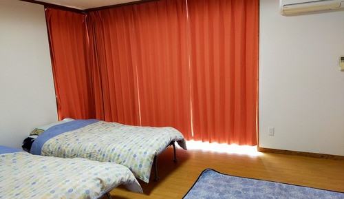 Habitación triple estándar, baño compartido