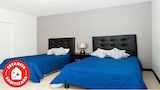 Junior Suite, Mixed Dorm