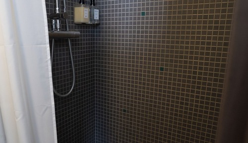 Habitación con 2 camas individuales