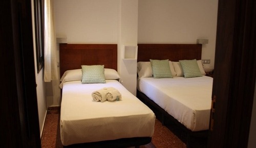 Habitación triple ecónomica