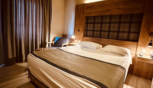 Habitación estándar con 1 cama doble o 2 individuales