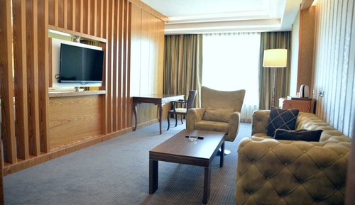 Suite Business