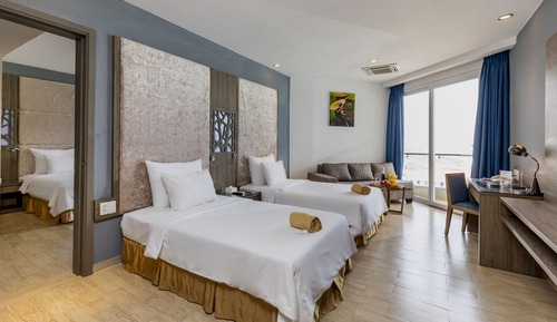 Habitación familiar, 2 habitaciones, balcón, vistas al mar