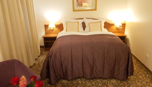 Habitación Deluxe doble de uso individual, 1 cama de matrimonio grande