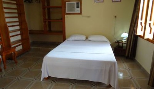 Habitación con 1 cama doble o 2 individuales