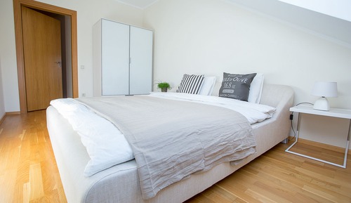 One Bedroom Apartment Mesiniu St.3a