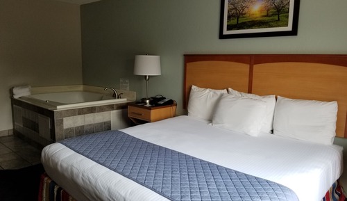 Habitación Premium, 1 cama de matrimonio grande, bañera de hidromasaje, junto al lago