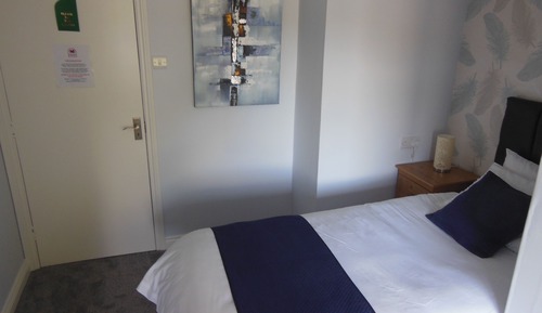 Habitación individual, baño privado