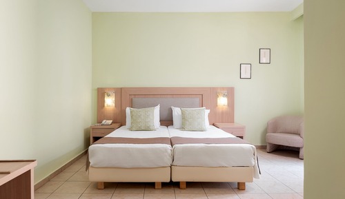 Habitación estándar con 2 camas individuales