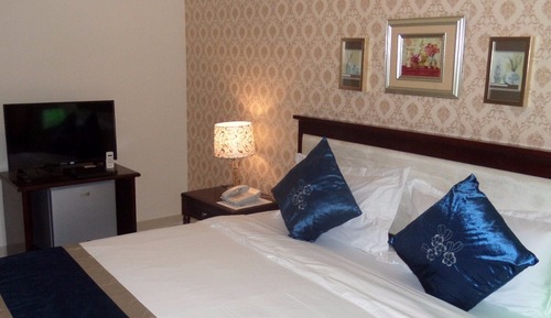 Diplomatic Suite