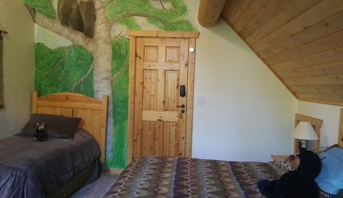 Habitación triple superior, varias camas, baño privado (Bear, Balcony)
