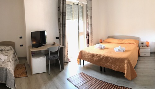 Habitación con 1 cama doble o 2 individuales