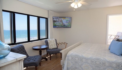 Apartamento, 3 habitaciones, frente al mar