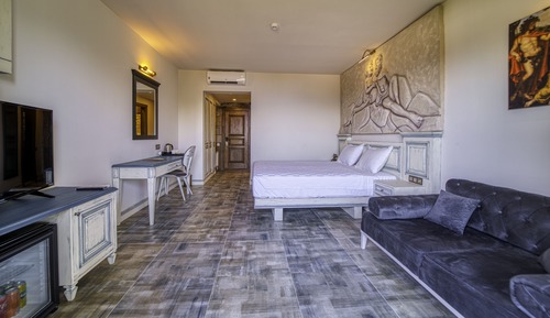 Habitación doble superior, balcón, vistas al mar