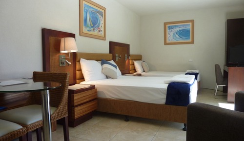 Habitación con 2 camas individuales, planta baja