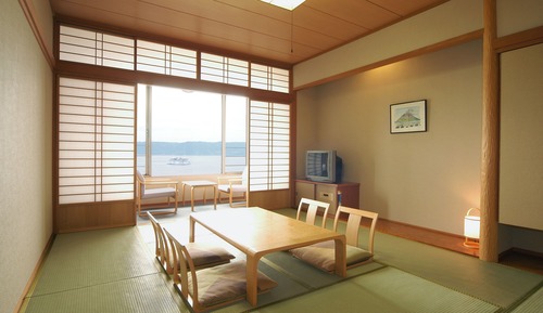 Habitación básica, vistas al mar