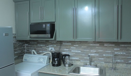 Apartamento de diseño, 2 habitaciones, vistas a la ciudad, en esquina