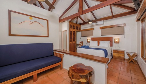 Bungalow, frente a la playa