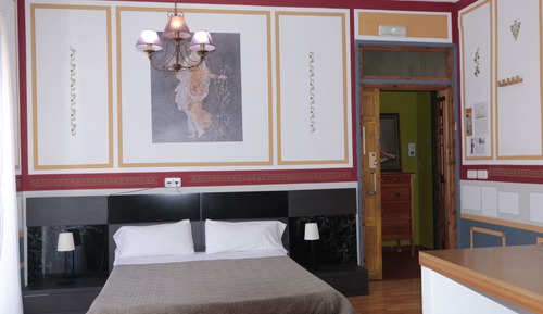 Habitación Deluxe doble (Castle view, 201 Calpurnia)