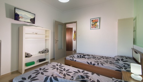 Apartamento (No. 2)