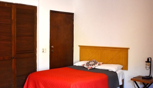 Habitación estándar doble, baño privado, vistas al jardín (Mosaico Rivera)