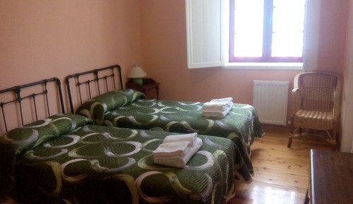 Habitación con 1 cama doble o 2 individuales